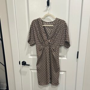 Chic Geometric Mini Dress